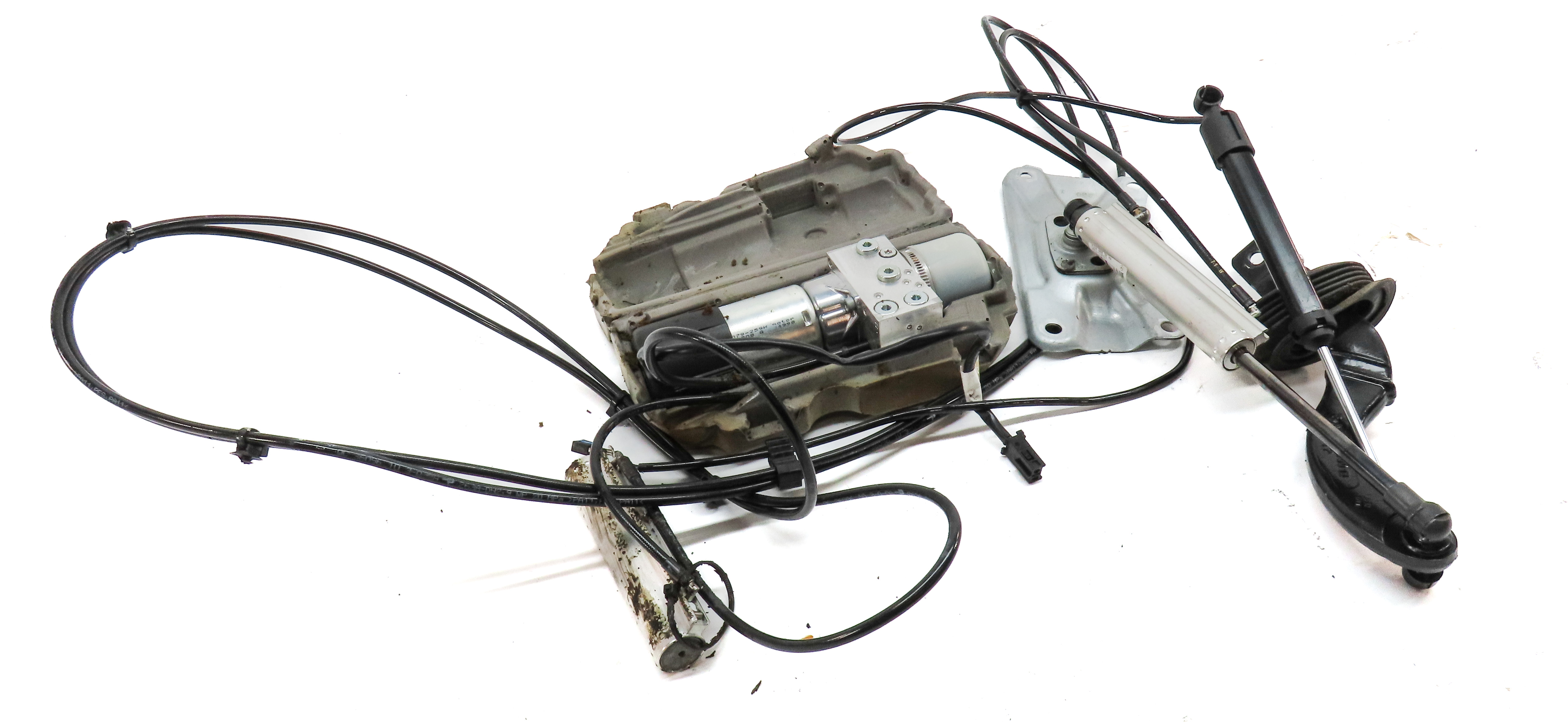 2006-2009 MERCEDES ML-CLASS (W164) REAR TRUNK LIFT MOTOR w/ RAM & LINES (4-PIN) — exact item pictured